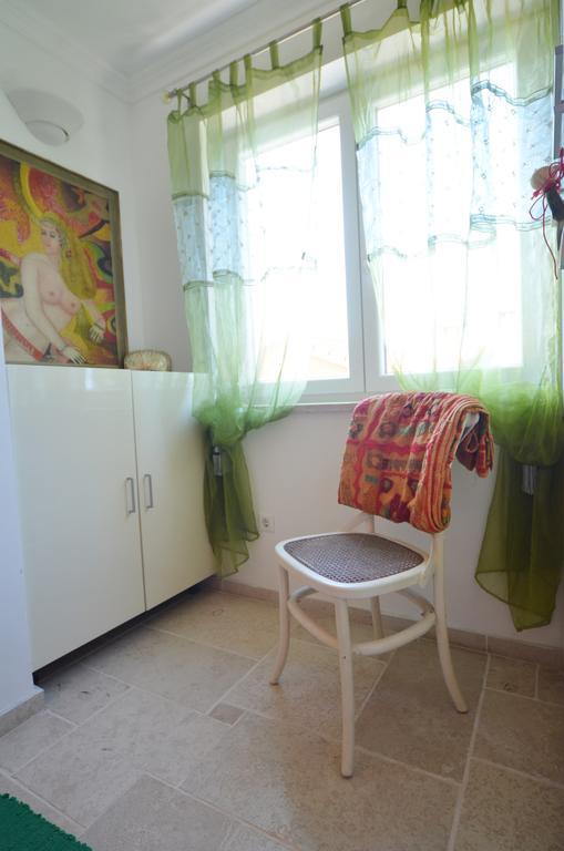 Apartment Kare Ровінь Екстер'єр фото